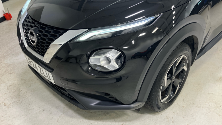 Nissan Juke 1.0 DiG-T 114 N-Connecta 5dr Petrol Hatchback